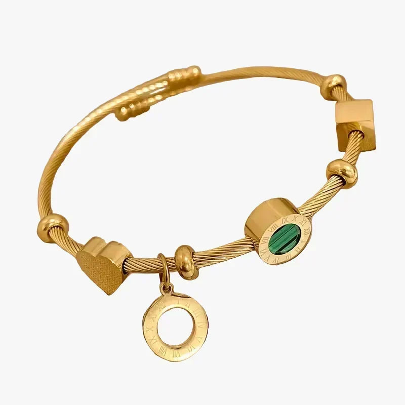 Gold Charm Bracelet Caoimhe with Emerald