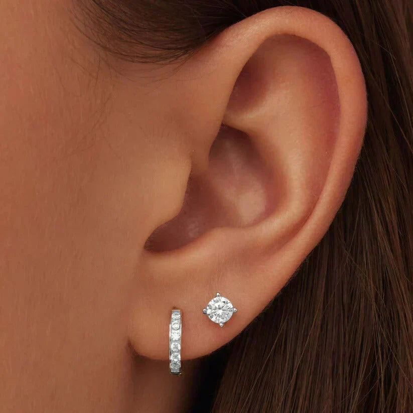 Silver Stud Earrings Saoirse with Zirconia