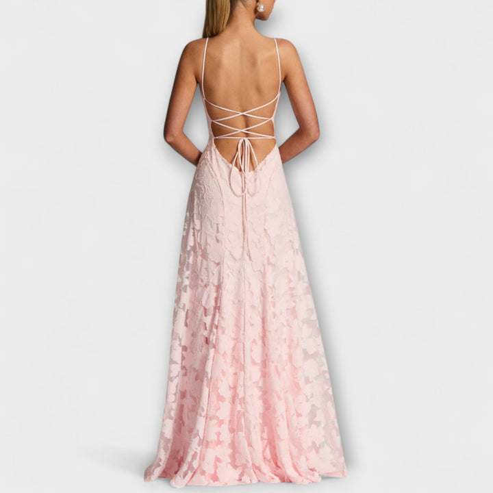 Kairi - Weisses Floral-Spitzen-Maxikleid