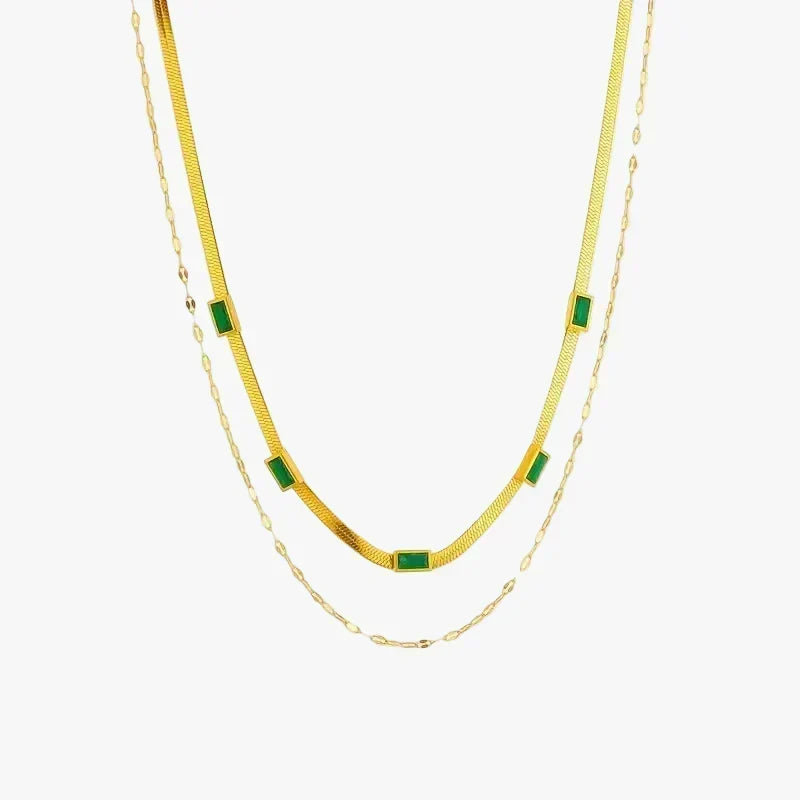 Gold Layered Necklace Bríd with Emerald