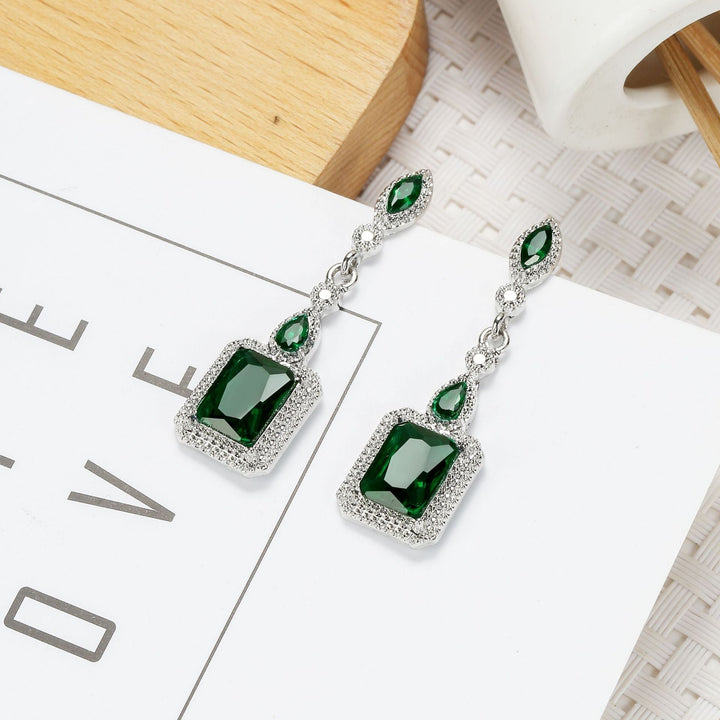 Silver Drop Earrings Maeve with Emerald