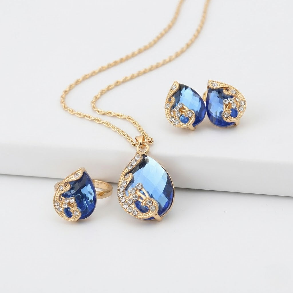 Gold Necklace Set Méabh with Sapphire Teardrop