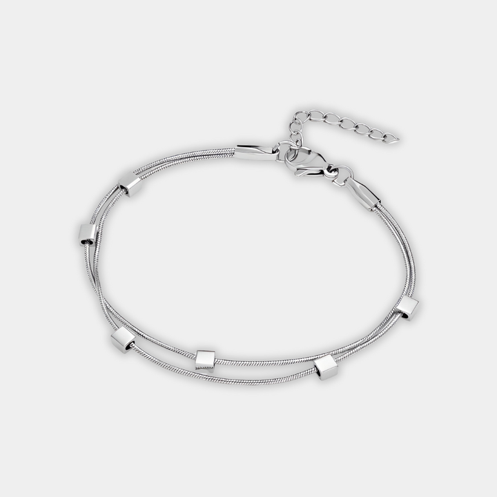Silver Chain Bracelet Méabh with Cube Beads