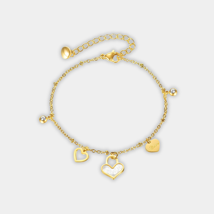 Gold Bracelet Fiadh with White Heart Charms