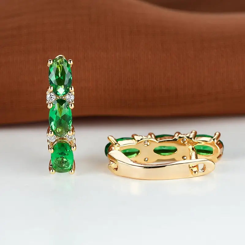 Gold Hoop Earrings Caoimhe with Emeralds