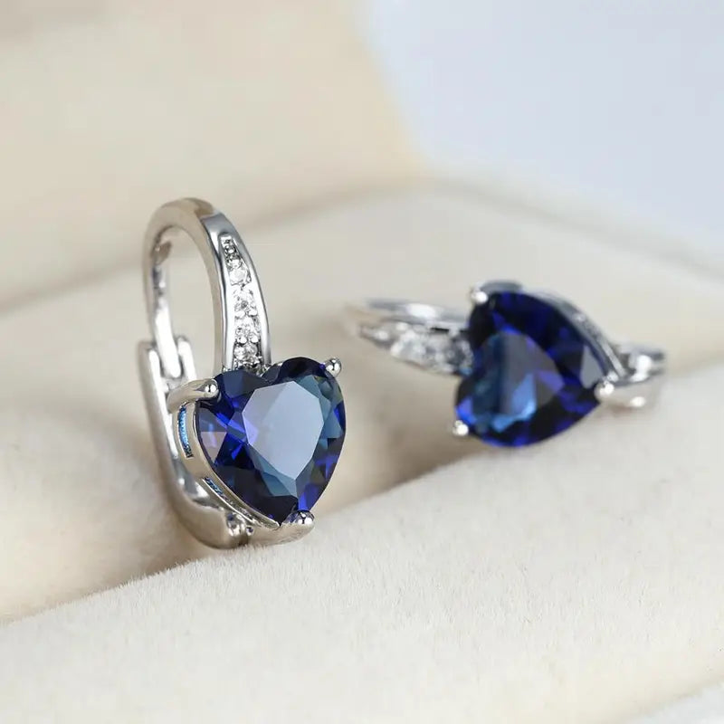 Silver Drop Earrings Éabha with Blue Sapphire Heart