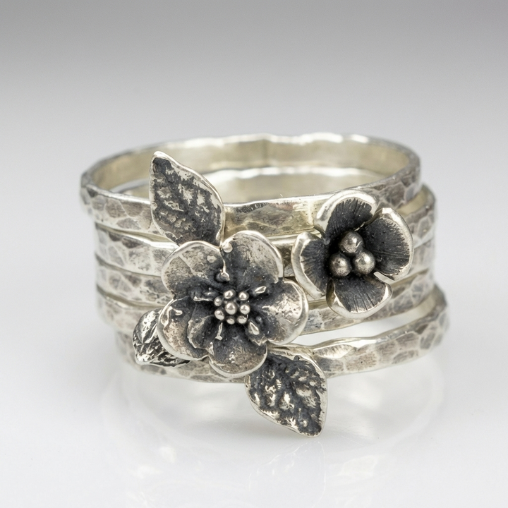 Silver Ring Deirdre with Floral Motif