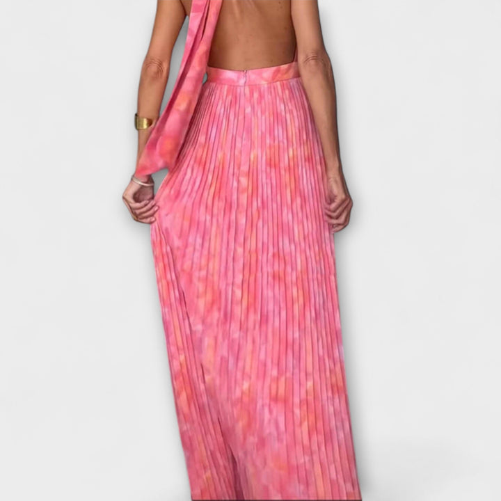 Seraphina - Pinkes plissiertes Halter-Maxikleid