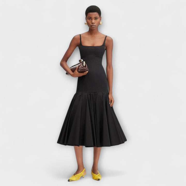 Cassie - Schwarzes Midikleid im Agave-Stil