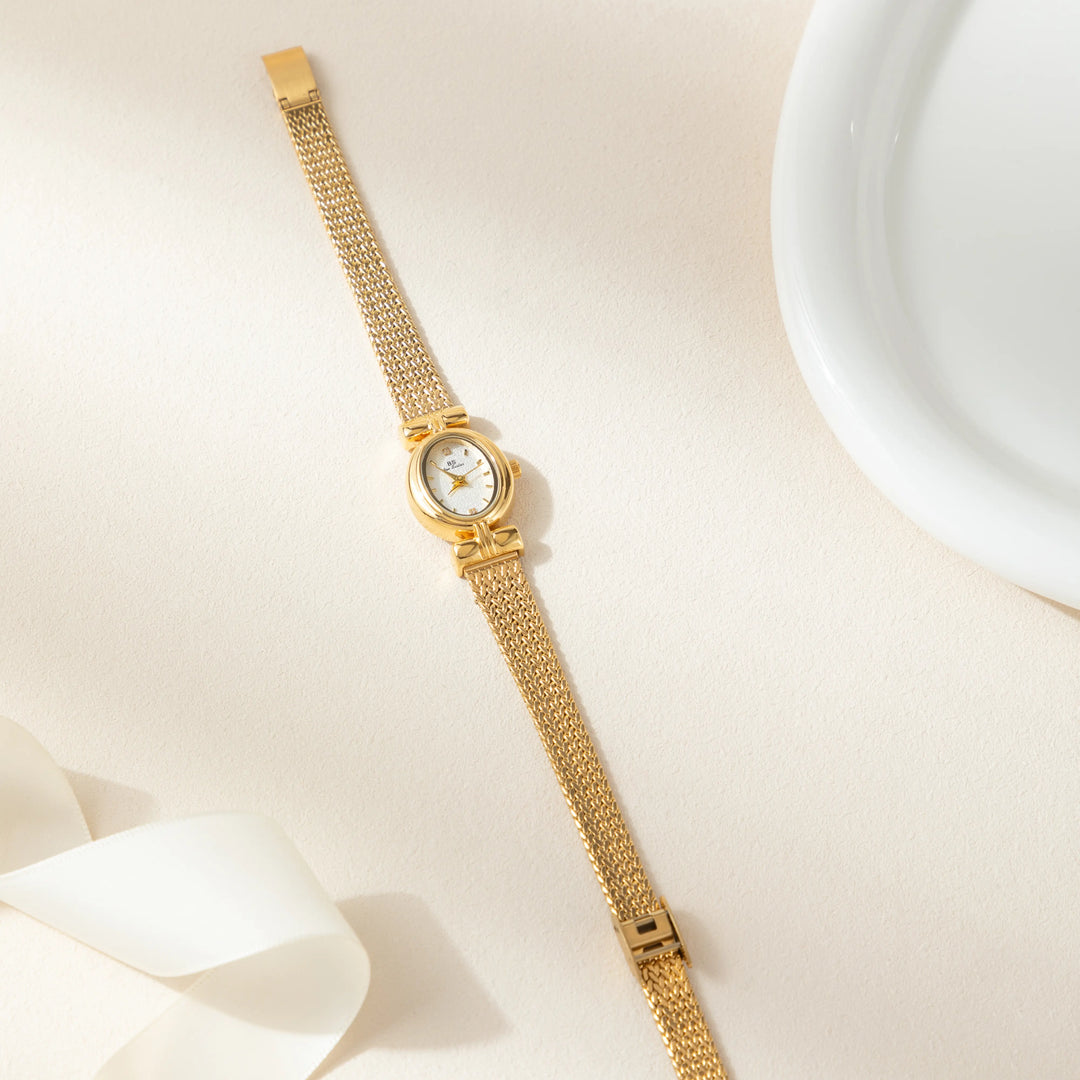 Silver Watch Fionnuala with Oval Dial and Woven Strap