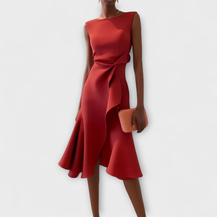 Juliette - Rostrotes drapiertes asymmetrisches Midikleid
