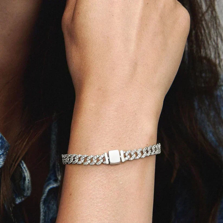 Silver Chain Bracelet Aoibhinn with Crystal Pavé