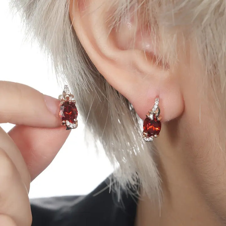 Gold Drop Earrings Eabha with Garnet