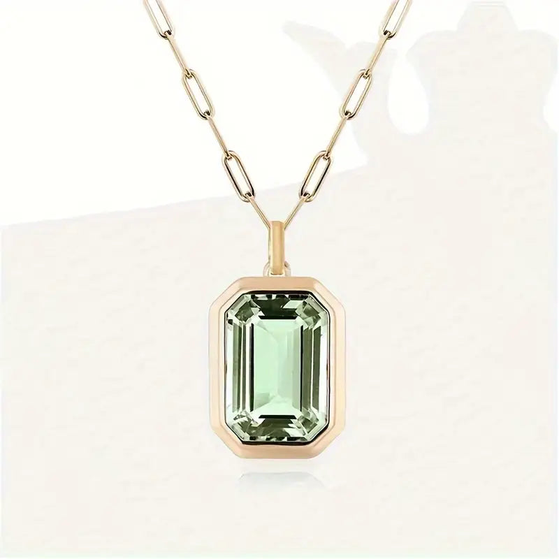 Rose Gold Necklace Niamh with Emerald