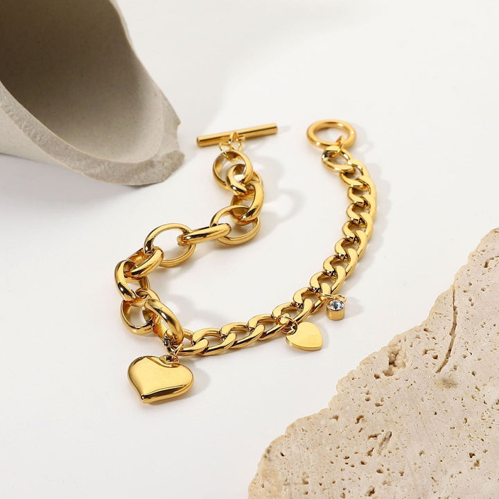 Gold Chain Bracelet Treasa with Heart