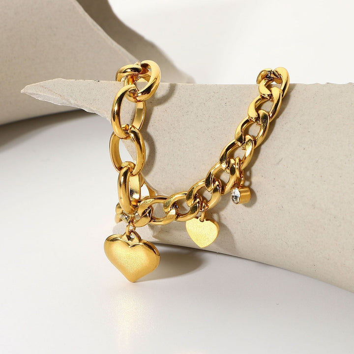 Gold Chain Bracelet Treasa with Heart