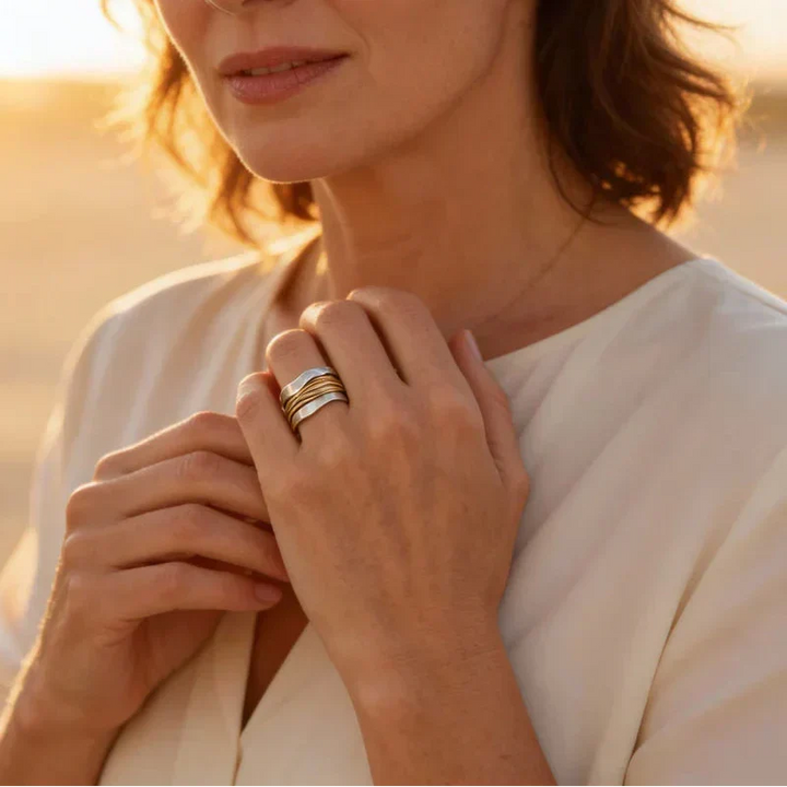 Gold & Silver Ring Róisín with Wire Wrap