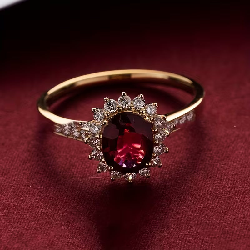 Gold Ring Áine with Ruby