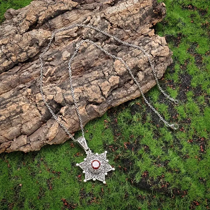 Silver Necklace Nuala with Ruby Star
