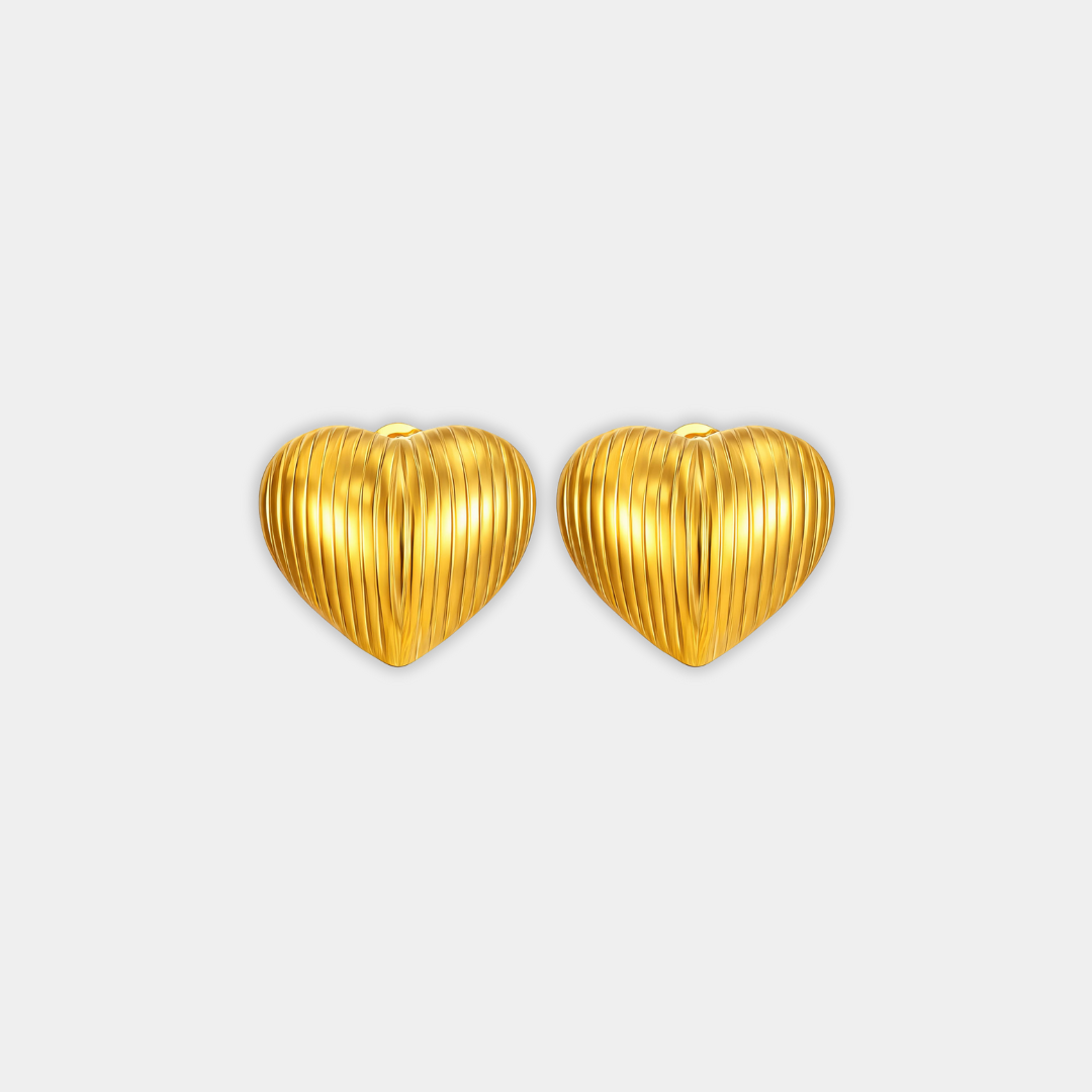 Gold Stud Earrings Nuala with Heart