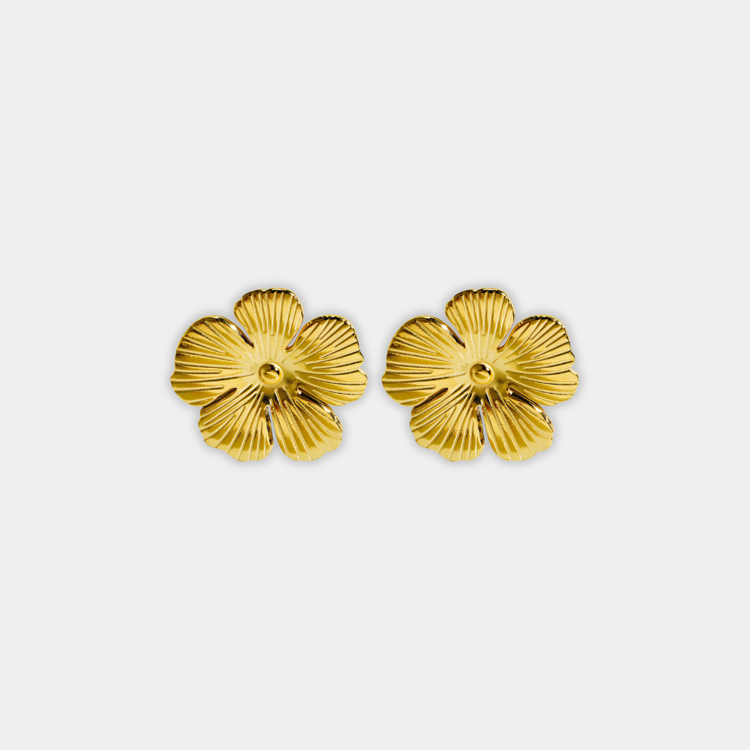 Gold Stud Earrings Saoirse with Flower