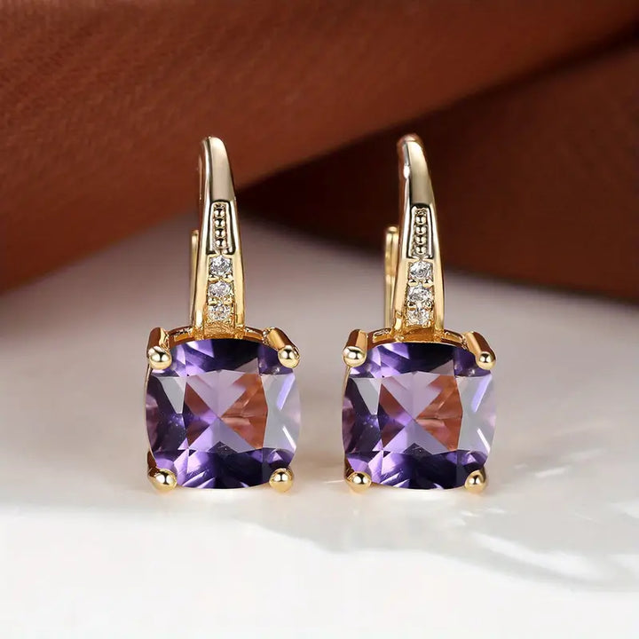 Gold Drop Earrings Gráinne with Blue Sapphire
