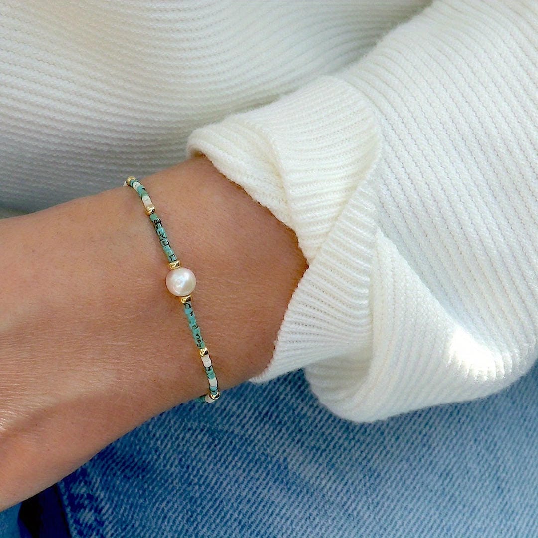 Gold Beaded Bracelet Muirne with Turquoise and Pearl