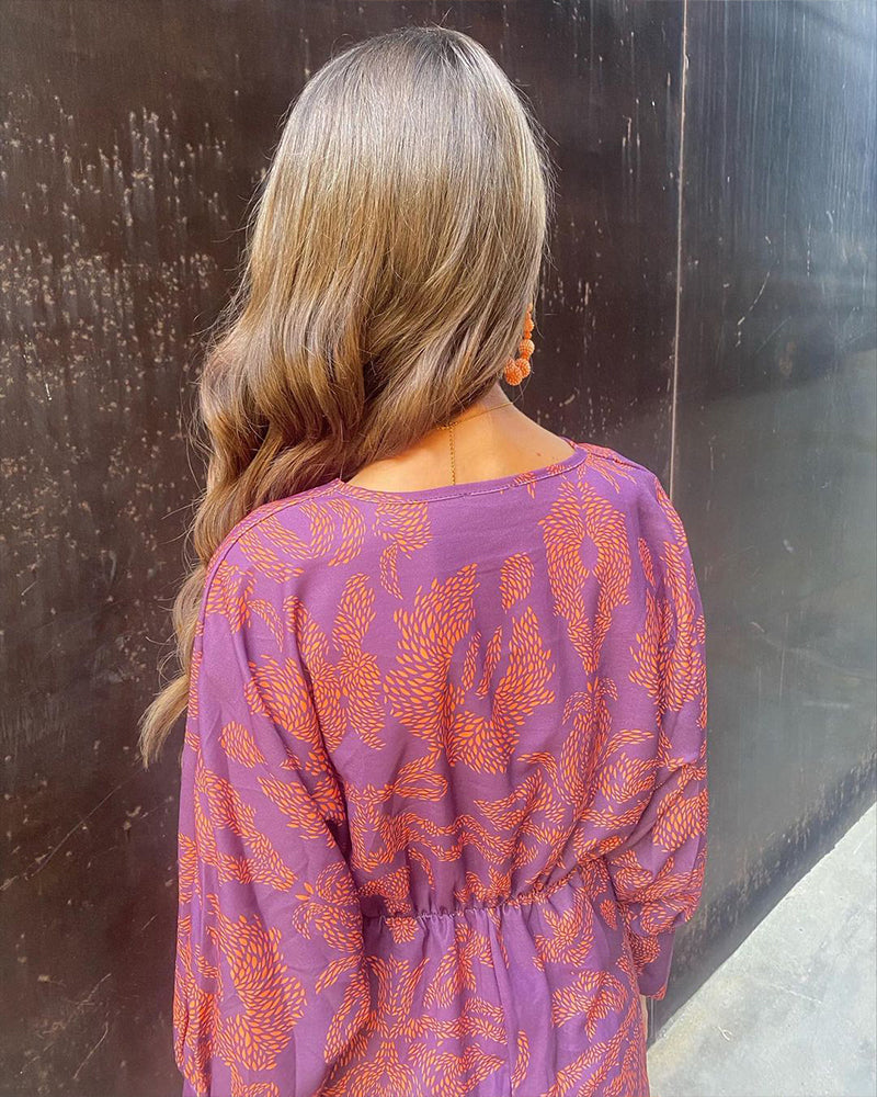 Sabrina - Blaues Midikleid mit elegantem Print