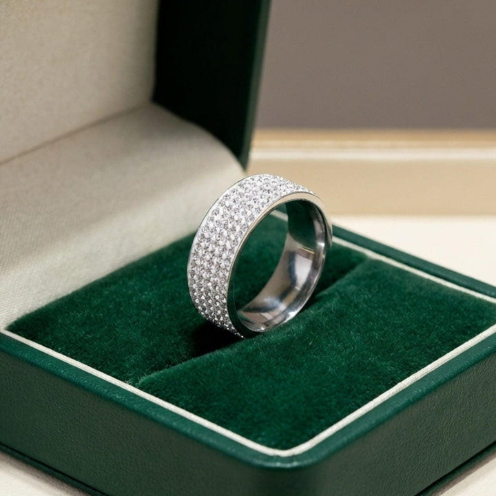 Gold & Silver Ring Dáiríne with Crystal