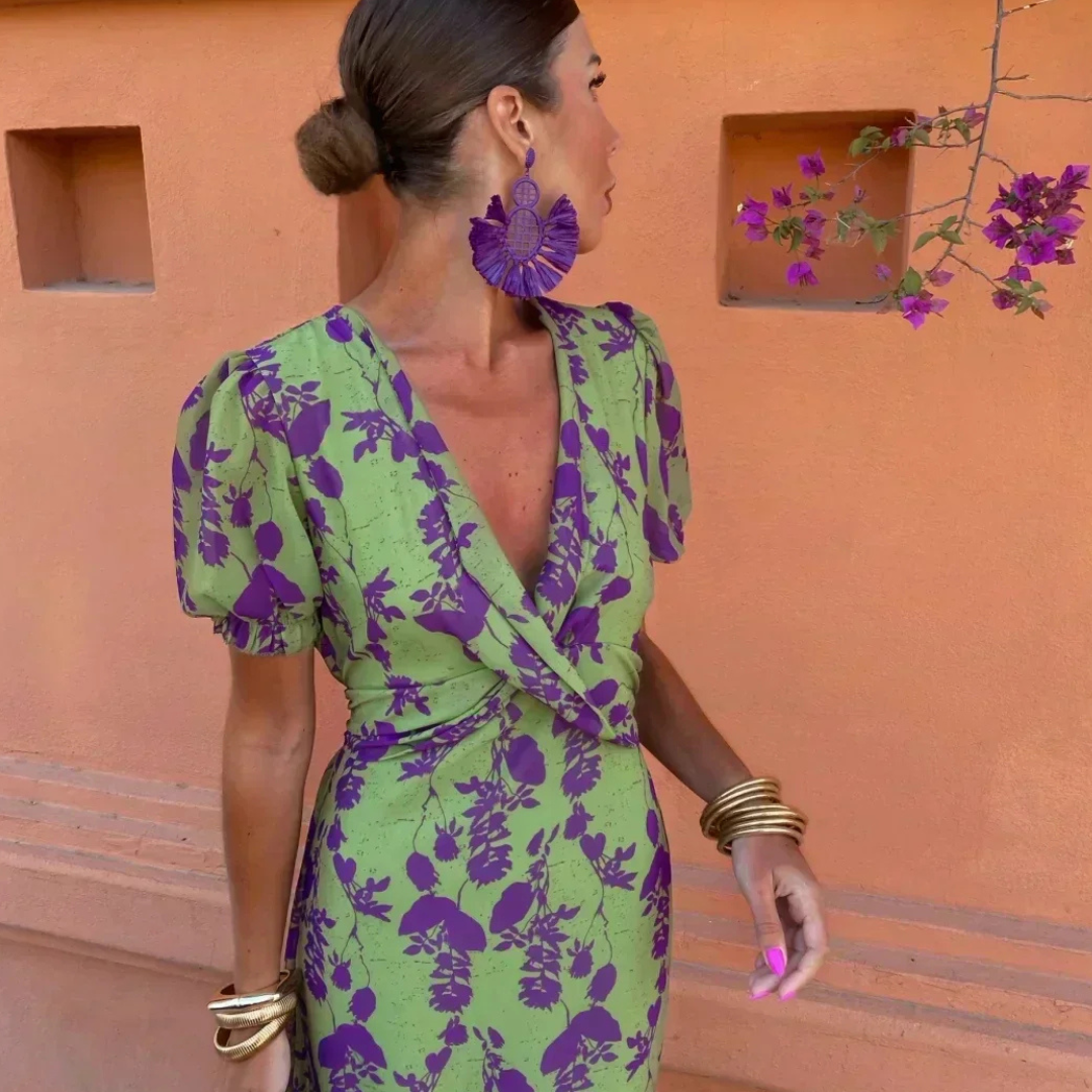Zoé - Grünes Maxikleid mit lila Blütenmuster
