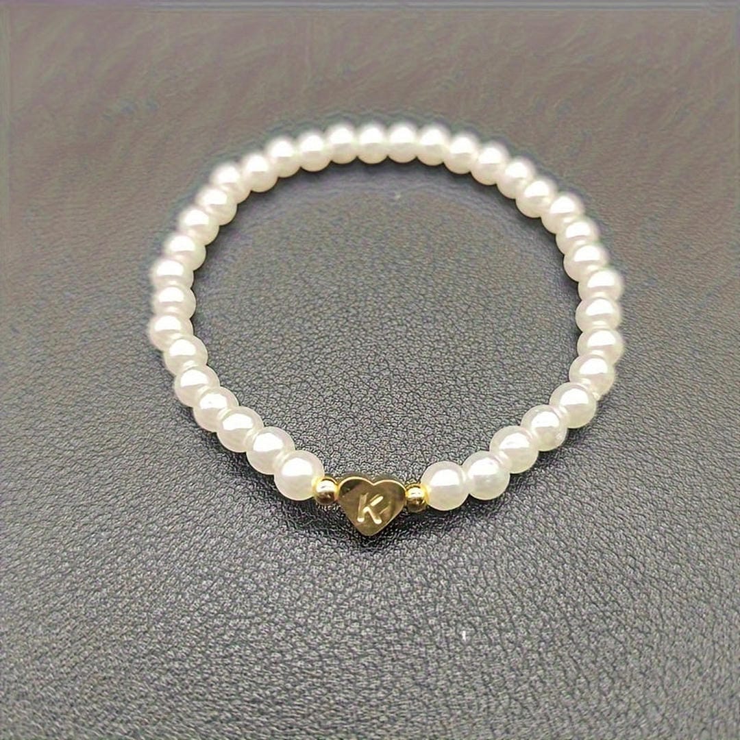 Pearl Beaded Bracelet Laoise with Heart Initial