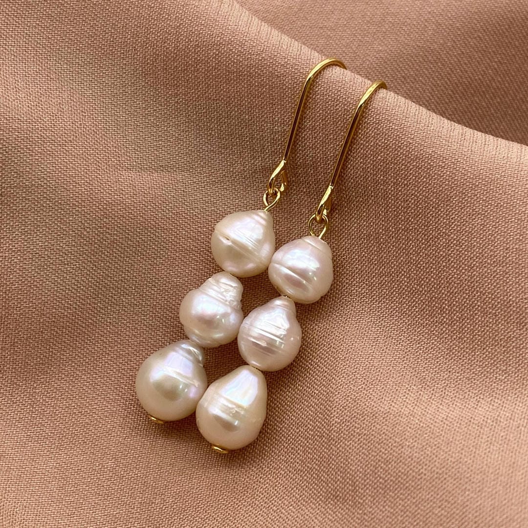 Gold Drop Earrings Laoise with Baroque Pearls