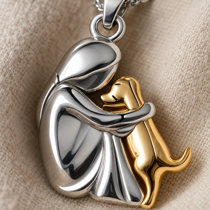 Gold & Silver Necklace Béibhinn with Woman and Dog