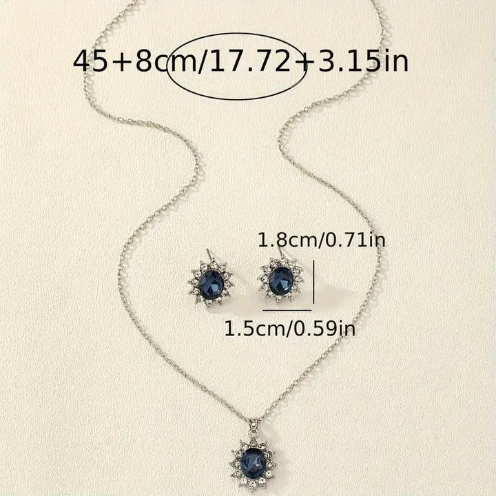 Silver Necklace Aoibhinn with Sapphire