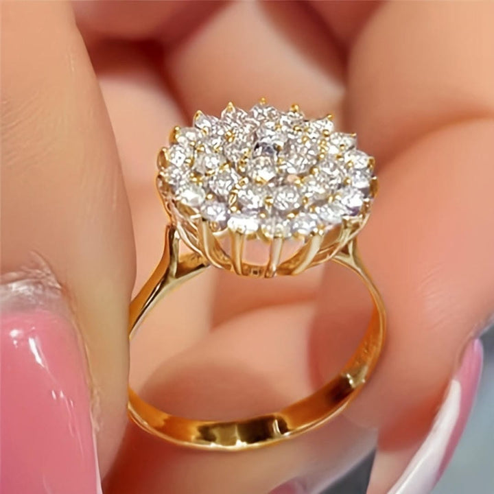 Silver Cluster Ring Gobnait with Crystals
