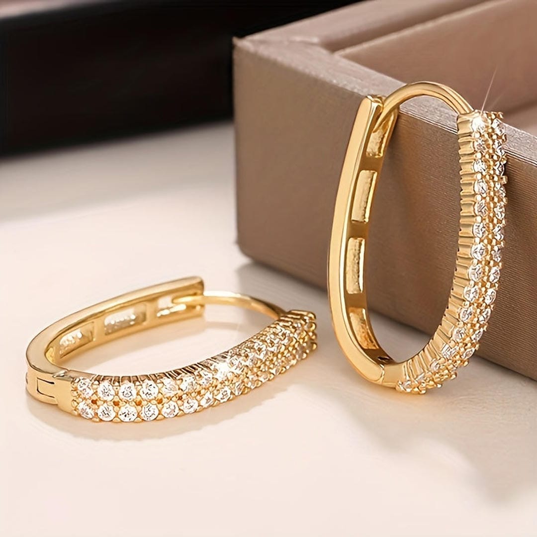 Gold Hoop Earrings Béibhinn with Zirconia