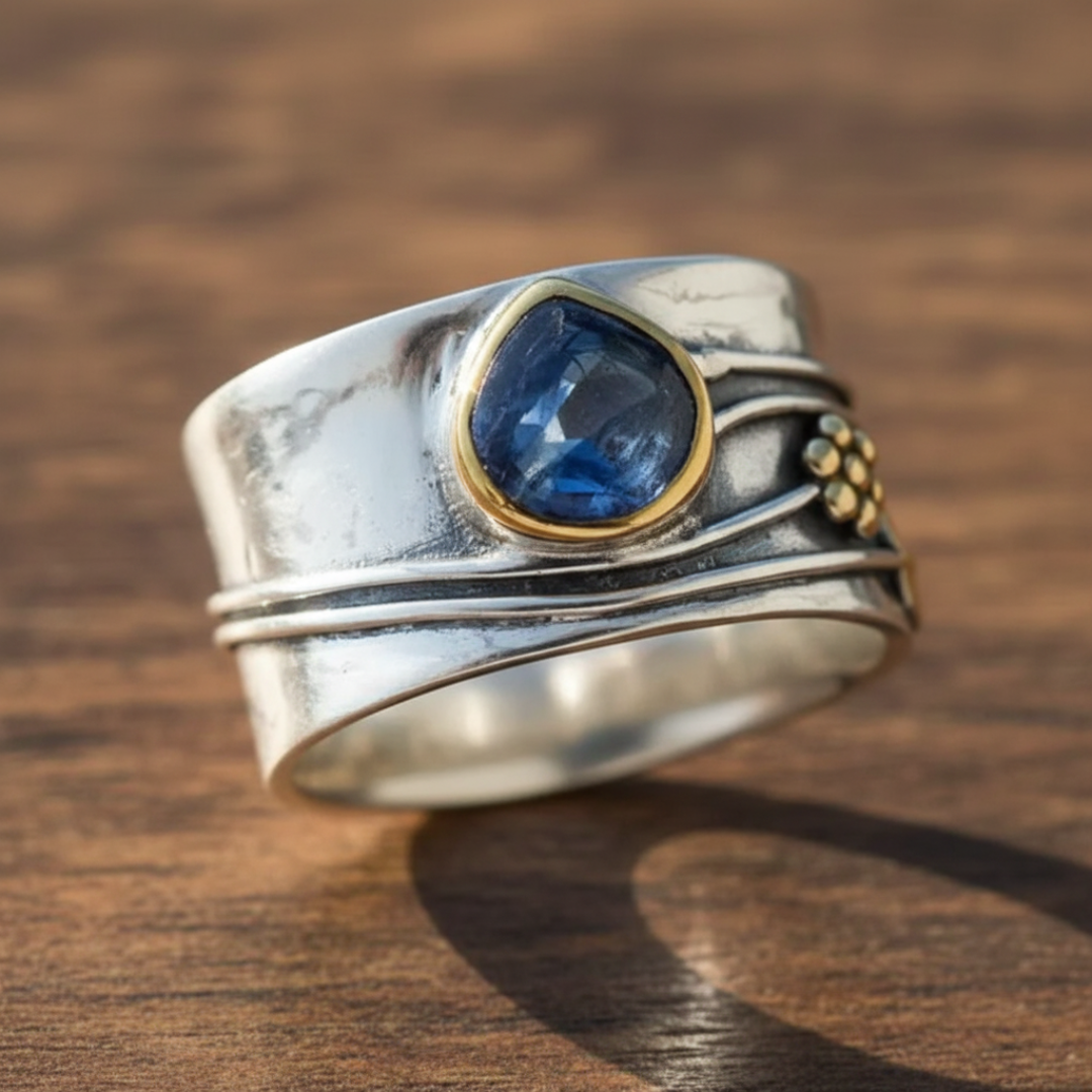 Gold & Silver Band Ring Saoirse with Sapphire