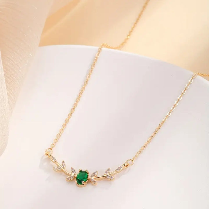 Gold Necklace Róisín with Emerald and Zirconia Leaves