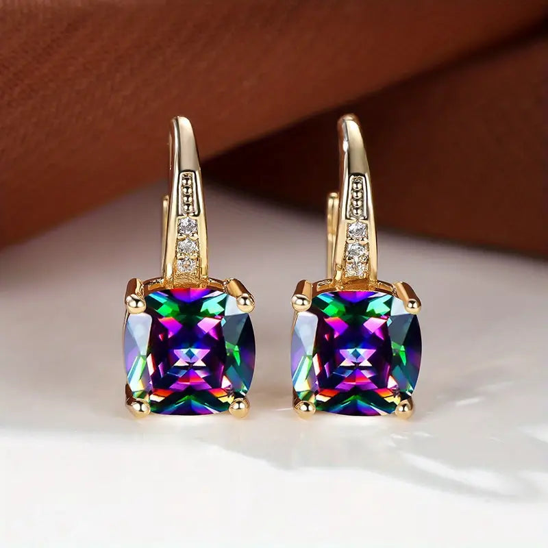 Gold Drop Earrings Gráinne with Blue Sapphire