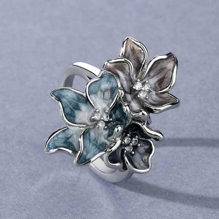 Silver Ring Clíona with Floral Motif