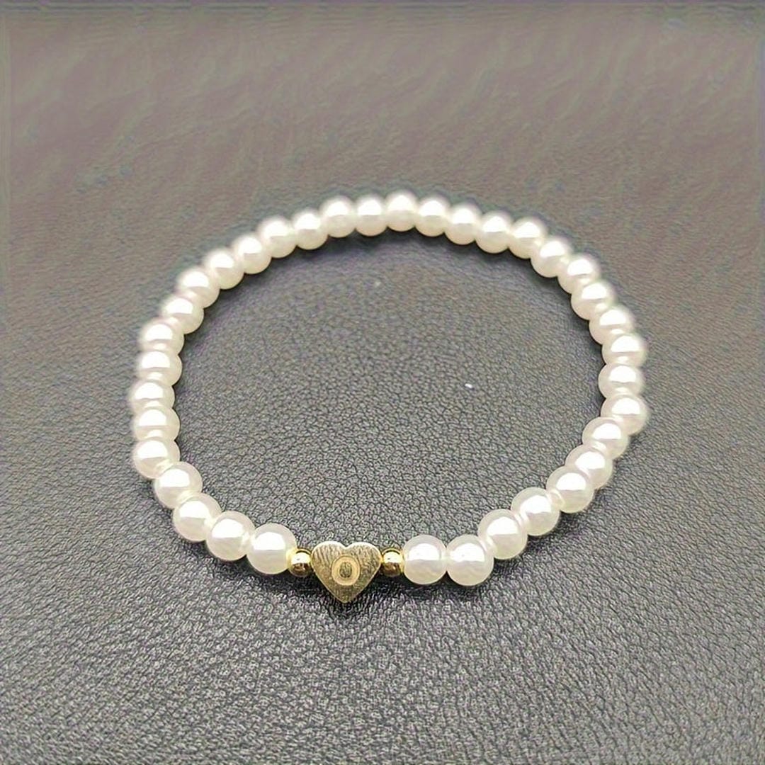 Pearl Beaded Bracelet Laoise with Heart Initial