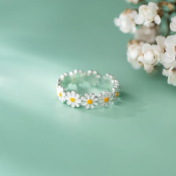 Silver Daisy Ring Fiadh