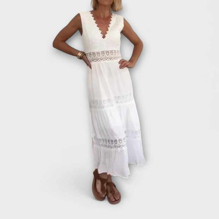 Aurélie - Weisses Spitzenkleid mit V-Ausschnitt