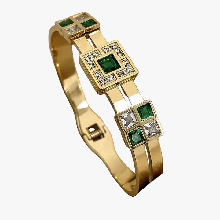 Gold Bangle Bracelet Íde with Emerald