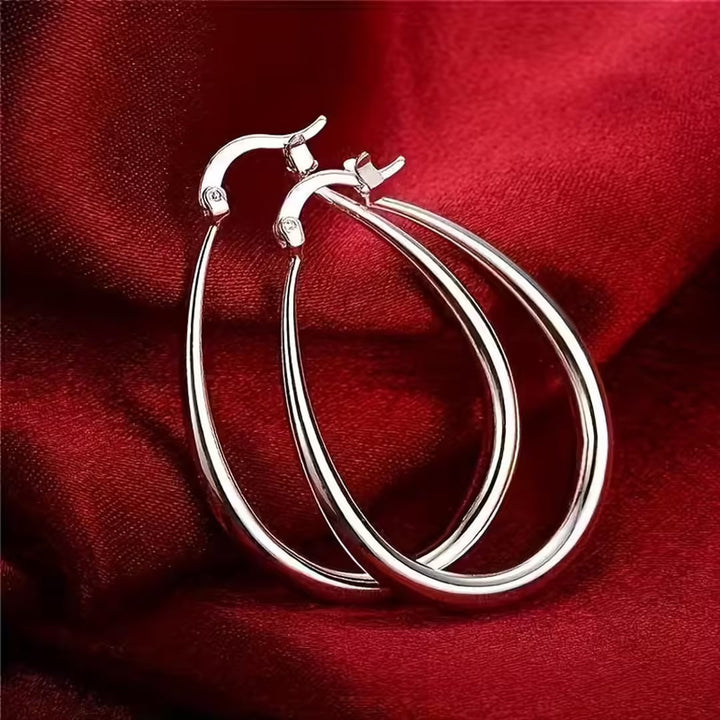 Gold Oval Hoop Earrings Saoirse