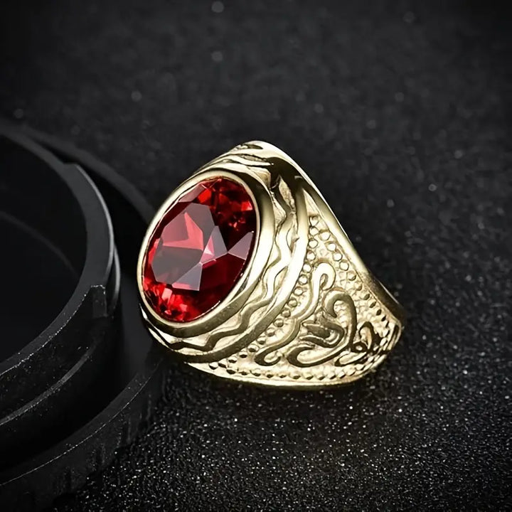 Gold Ring Áine with Ruby