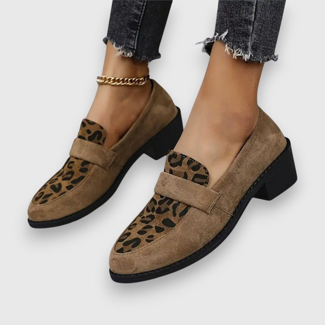 Brunhild - Bequeme Leoparden-Slipper