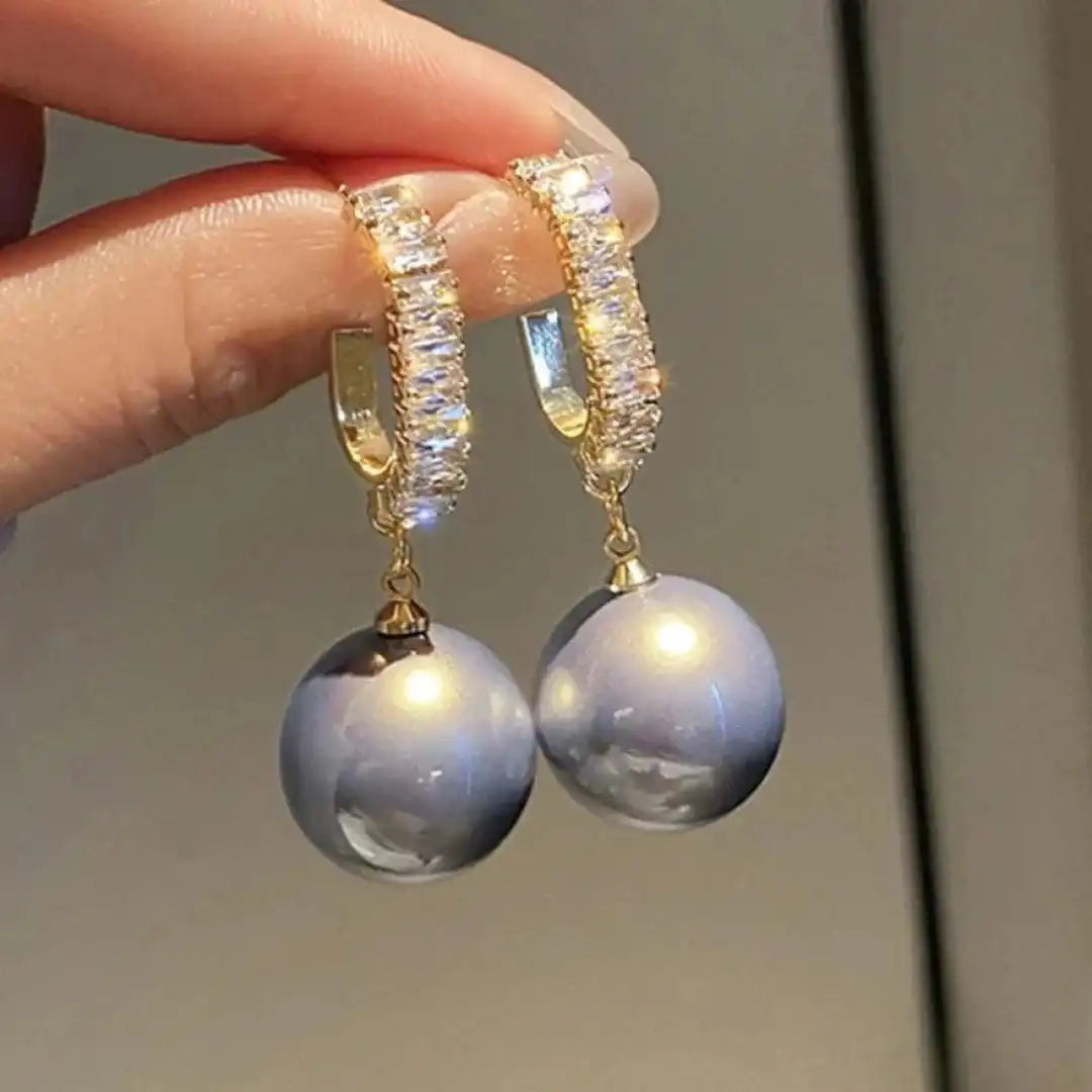 Gold Drop Earrings Kenmare with Pearl and Zircon