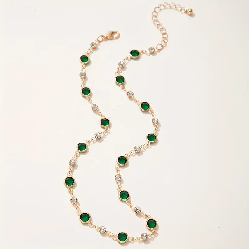 Gold Necklace Áine with Emerald