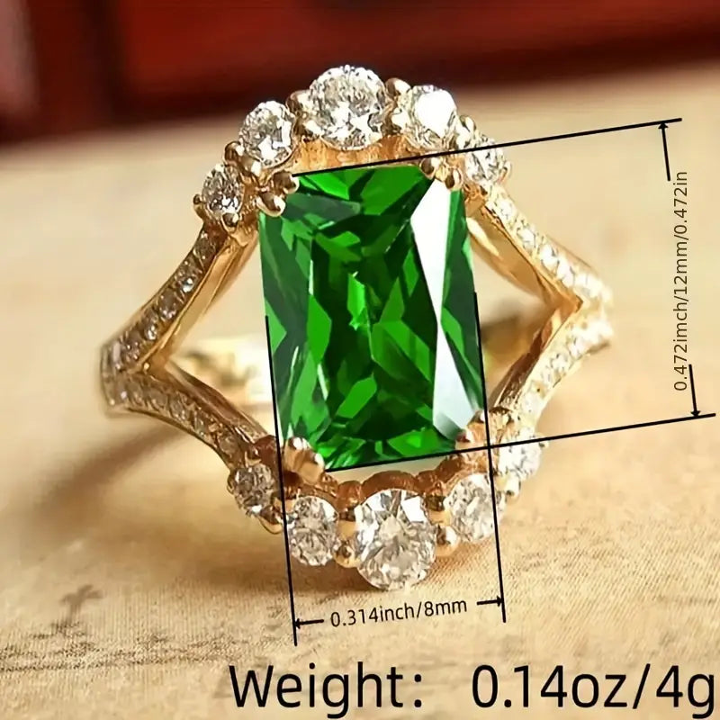 Gold Ring Deirdre with Emerald
